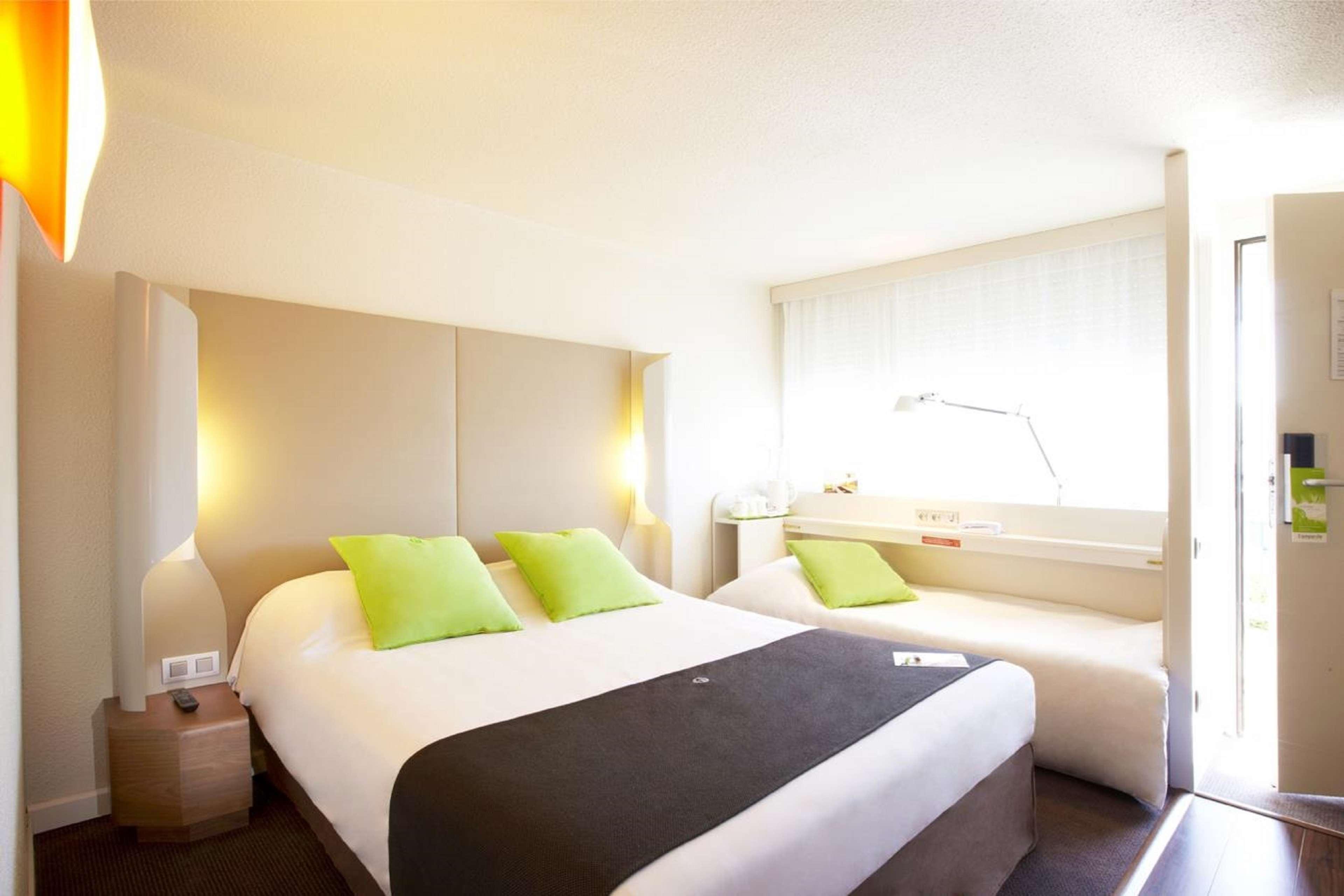 Campanile Montargis - Amilly Hotell Amilly  Exteriör bild