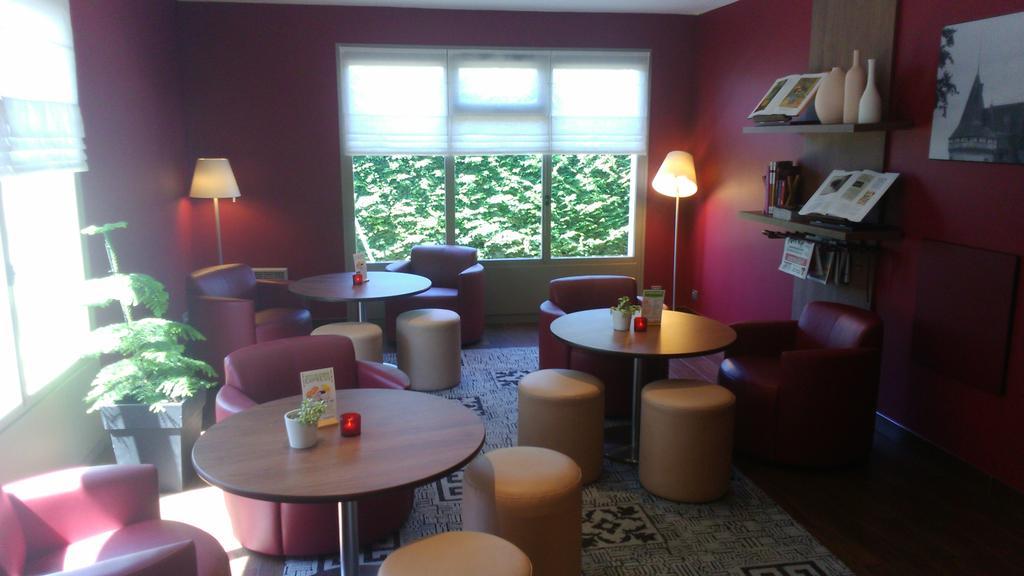 Campanile Montargis - Amilly Hotell Amilly  Exteriör bild