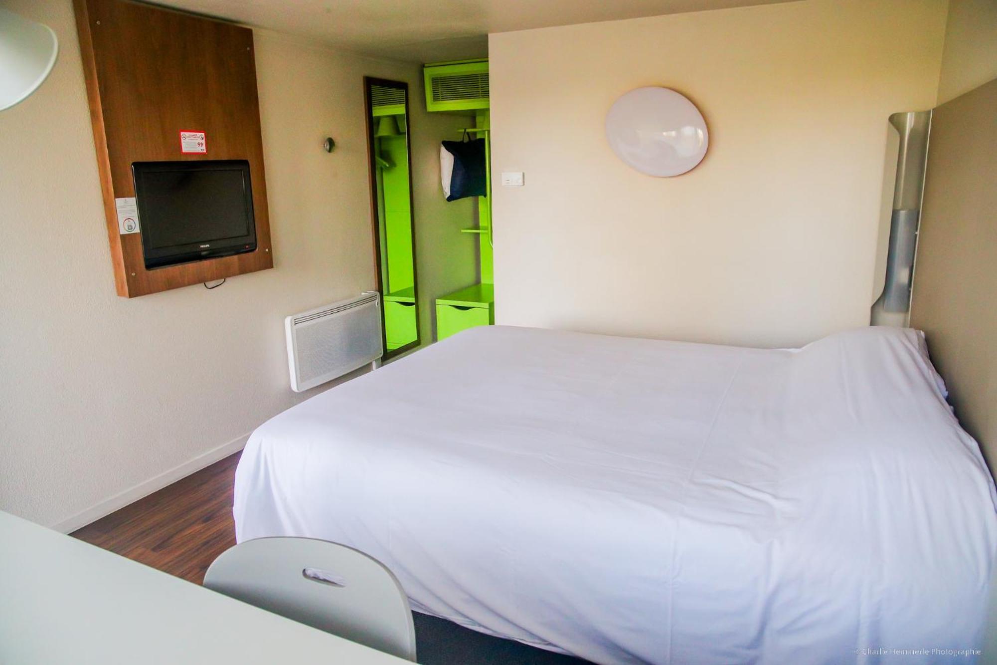 Campanile Montargis - Amilly Hotell Amilly  Exteriör bild
